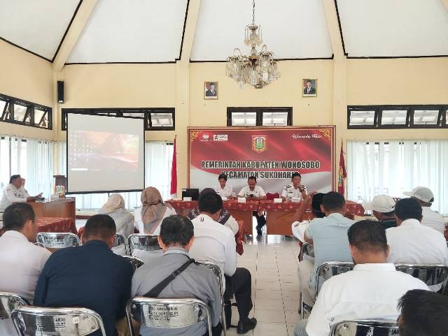 RAKOR PEMERINTAHAN DENGAN TEMA PERSIAPAN PENYUSUNAN LAPORAN AKHIR MASA JABATAN KEPALA DESA